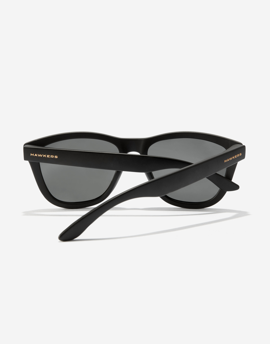 Hawkers ONE - POLARIZED BLACK DARK master image number 3