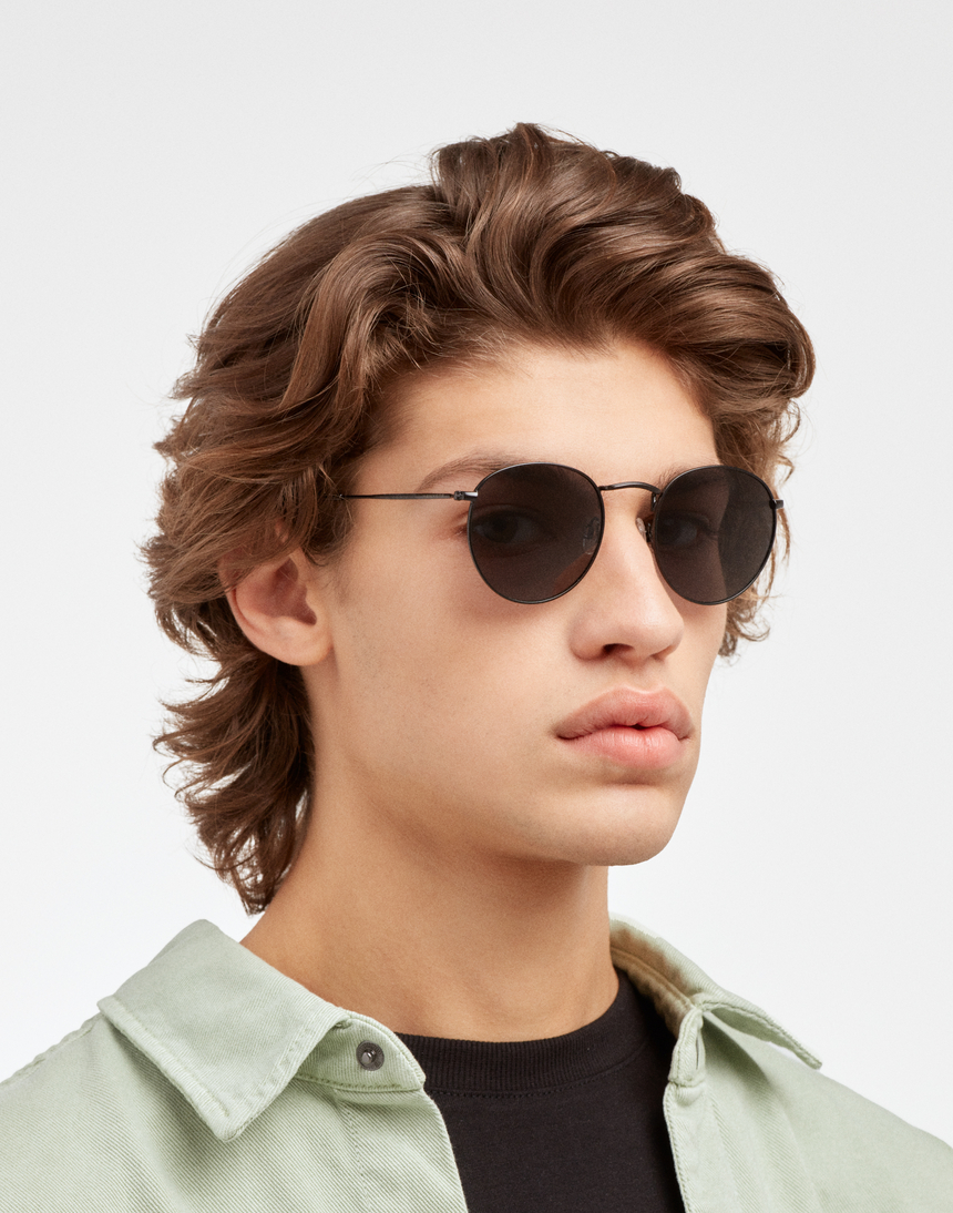 Hawkers MOMA MIDTOWN - POLARIZED BLACK GREY master image number 7.0