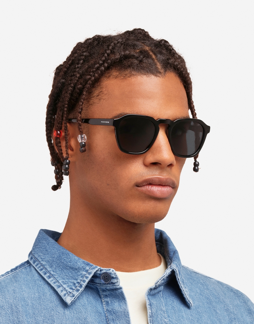 Hawkers BLACKJACK - POLARIZED BLACK DARK master image number 7.0