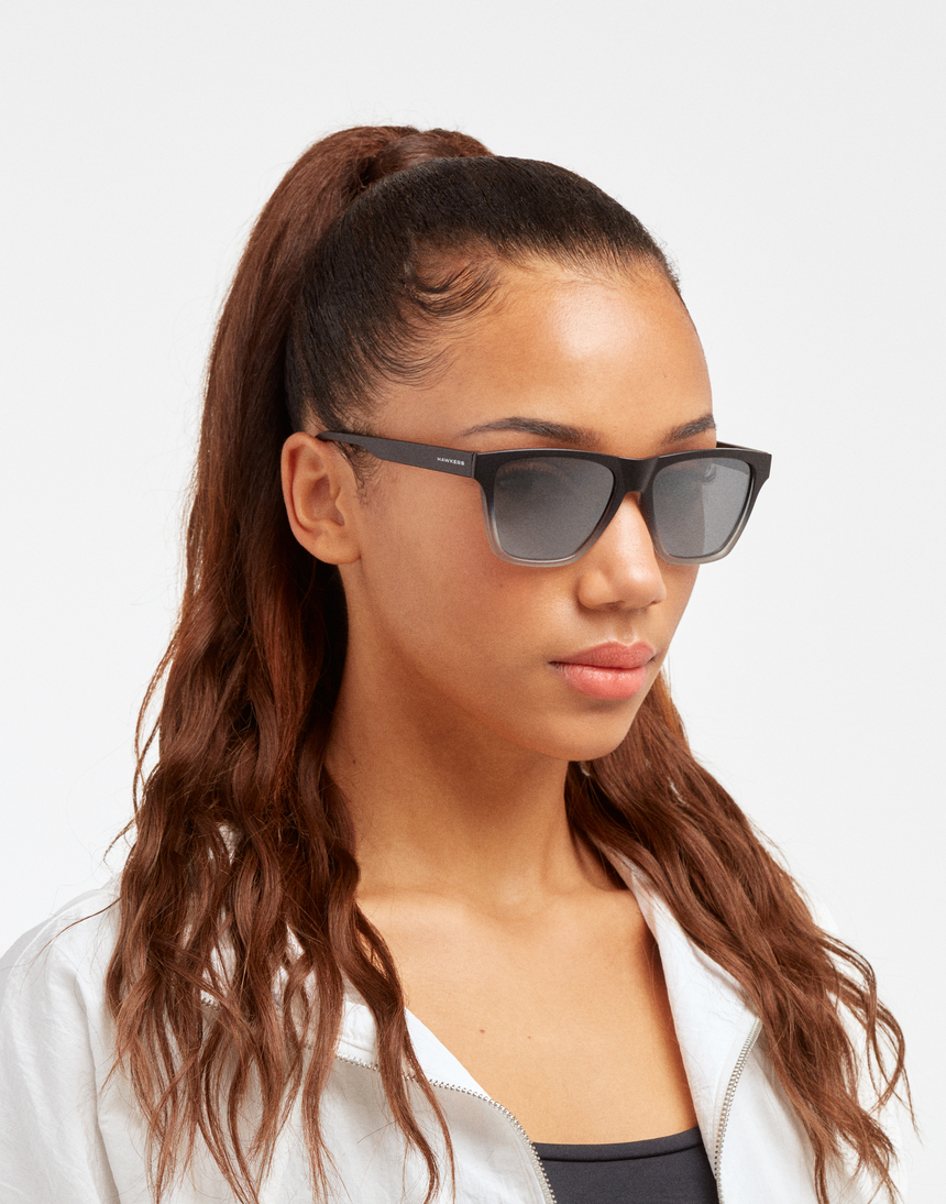 Hawkers ONE LS RODEO - POLARIZED BLACK MIRROR master image number 6.0