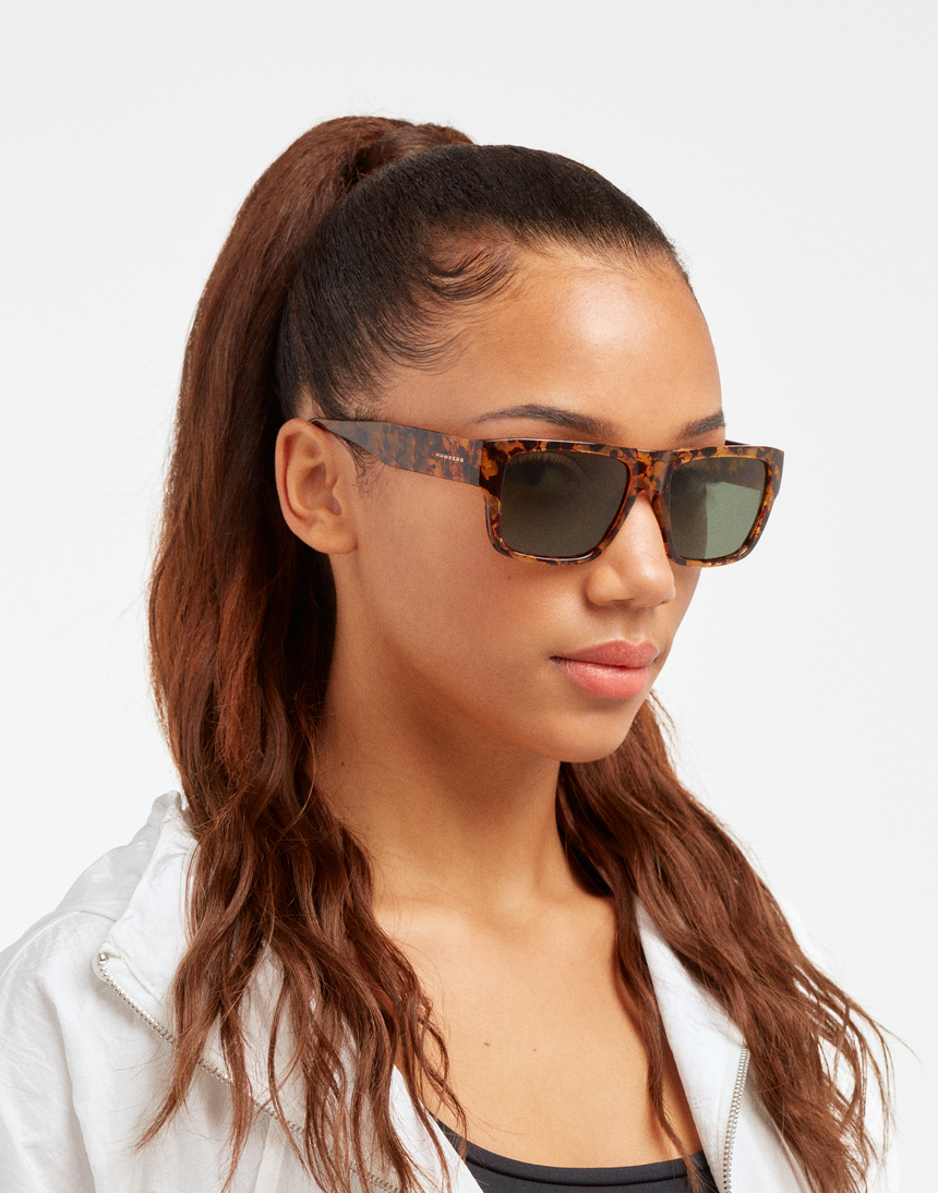 Hawkers WAIMEA - POLARIZED CAREY GREEN master image number 6.0