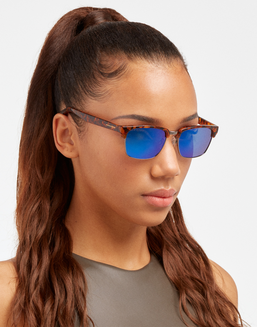 Hawkers CLASSIC VALMONT - POLARIZED CAREY SKY master image number 6.0