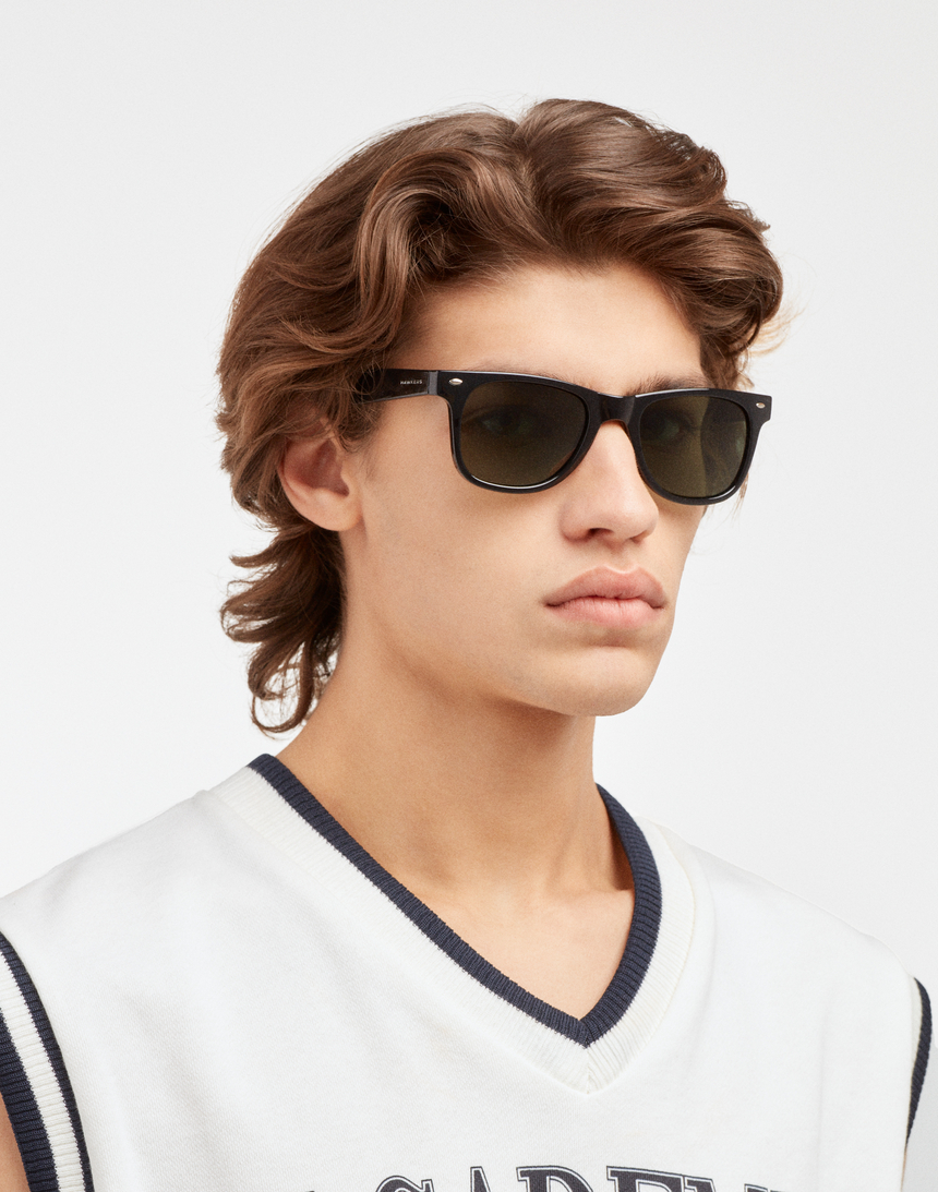 Hawkers SLATER - POLARIZED BLACK GREEN master image number 7.0