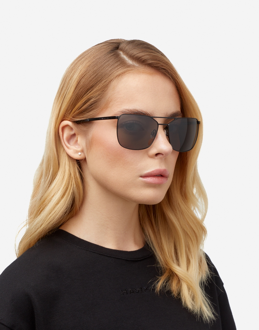 Hawkers SENSE - POLARIZED BLACK DARK master image number 6.0