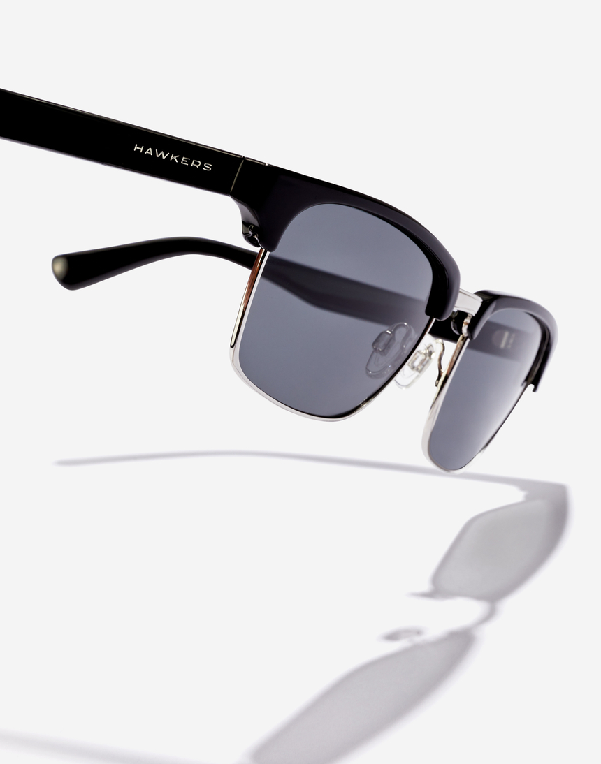 Hawkers CLASSIC VALMONT - POLARIZED BLACK GREY master image number 5.0