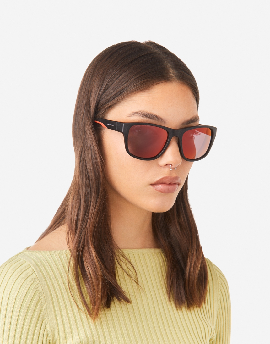 Hawkers OWENS - POLARIZED BLACK RED RUBY master image number 6.0