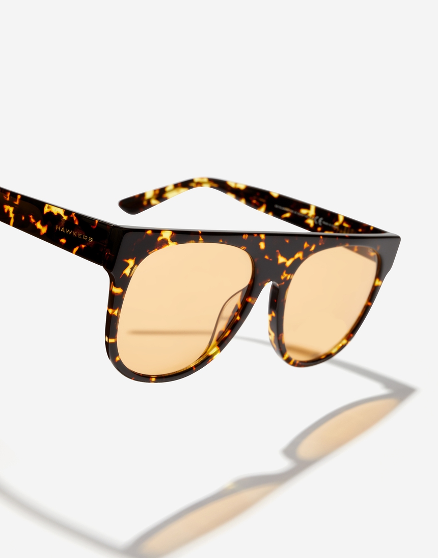 Hawkers HAWKERS X PAULA ECHEVARRIA - LA NOIRE ECO master image number 5.0