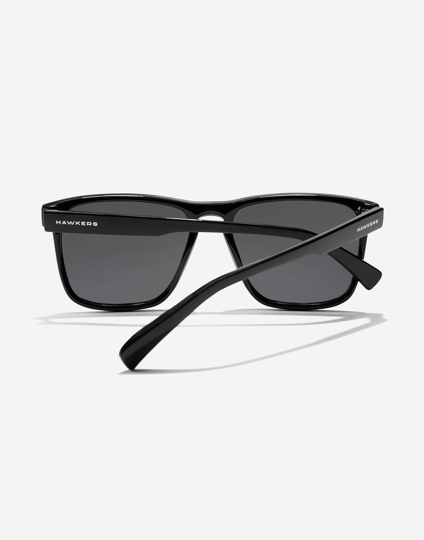 Hawkers DUST - POLARIZED BLACK DARK master image number 5.0