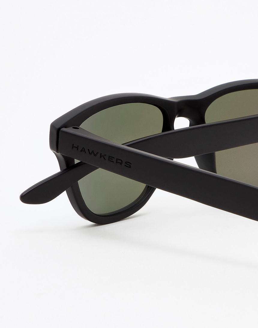 Hawkers Carbon Black Sky One Kids master image number 5.0
