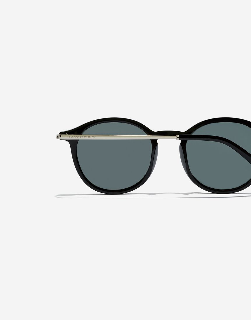 Hawkers PIERRE GASLY X HAWKERS - BEL AIR CROSSWALK master image number 4.0
