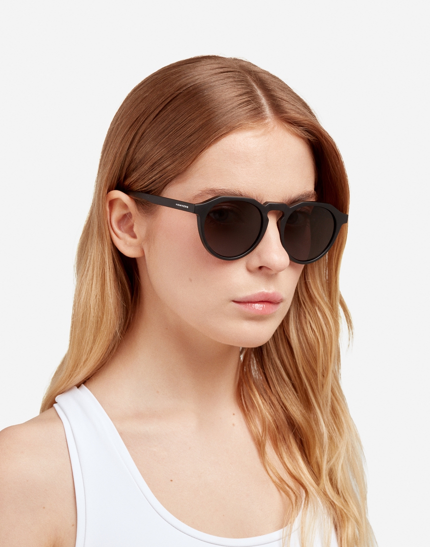 Hawkers WARWICK RAW - POLARIZED CARBON BLACK master image number 6.0