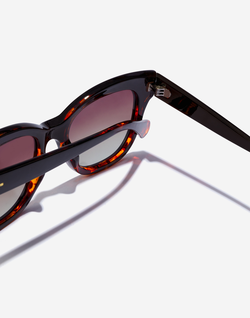 Hawkers AUDREY NEUVE - POLARIZED CAREY BROWN master image number 5.0