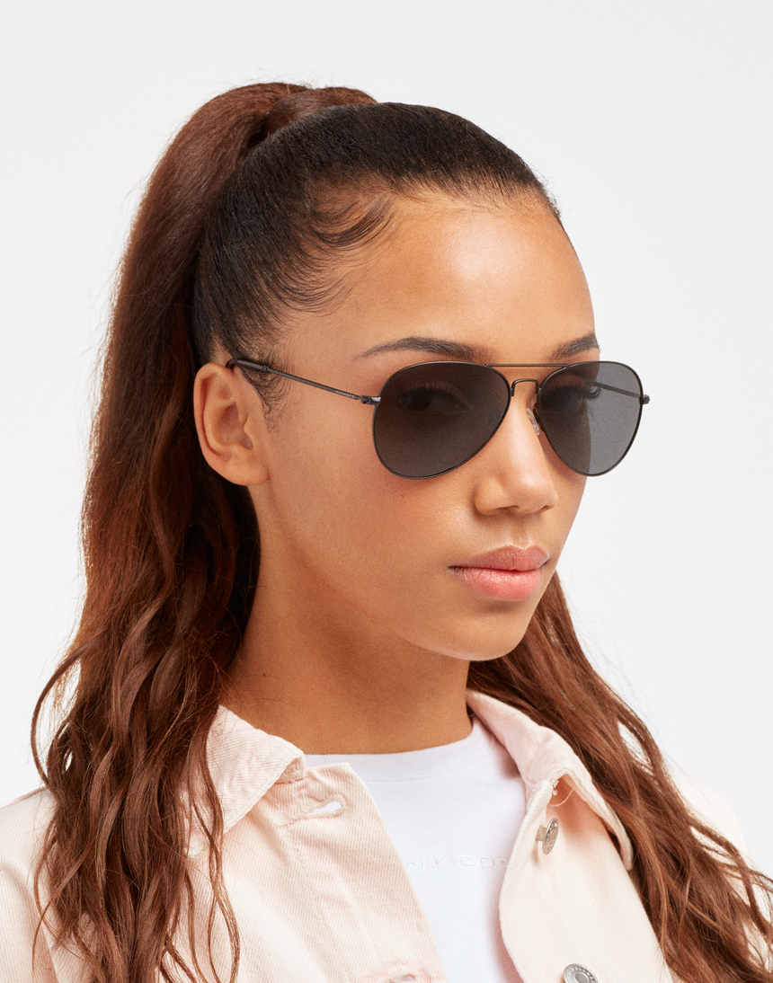 Hawkers HAWK - POLARIZED BLACK GREY master image number 6.0