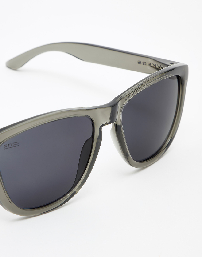 Hawkers ONE - POLARIZED CRYSTAL DARK master image number 3.0