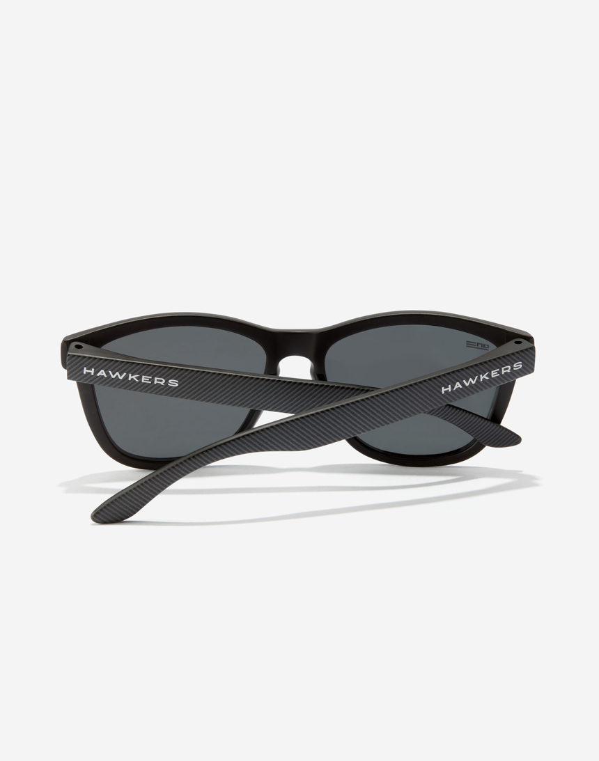 Hawkers ONE - POLARIZED CARBONO DARK master image number 4.0