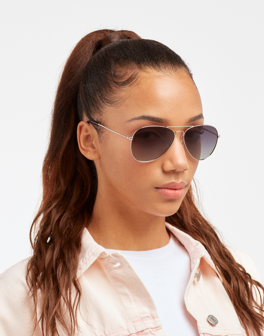 Hawkers HAWK - POLARIZED SILVER GREY master image number 6.0