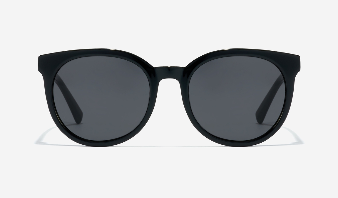 Hawkers Black Dark Resort master image number 1