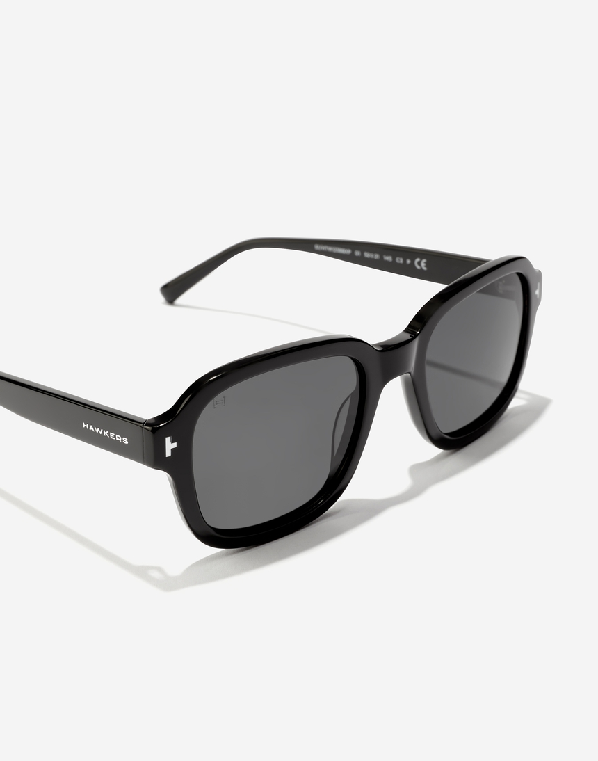Hawkers TWIST - POLARIZED BLACK DARK master image number 5.0