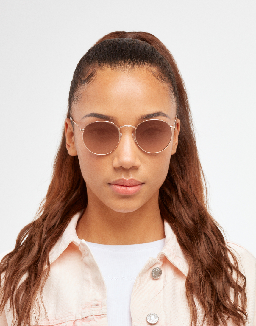 Hawkers MOMA MIDTOWN - POLARIZED ROSE GOLD PINK master image number 8.0