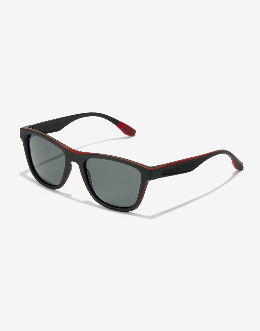 Hawkers ONE SPORT - POLARIZED RED BLACK master image number 2.0