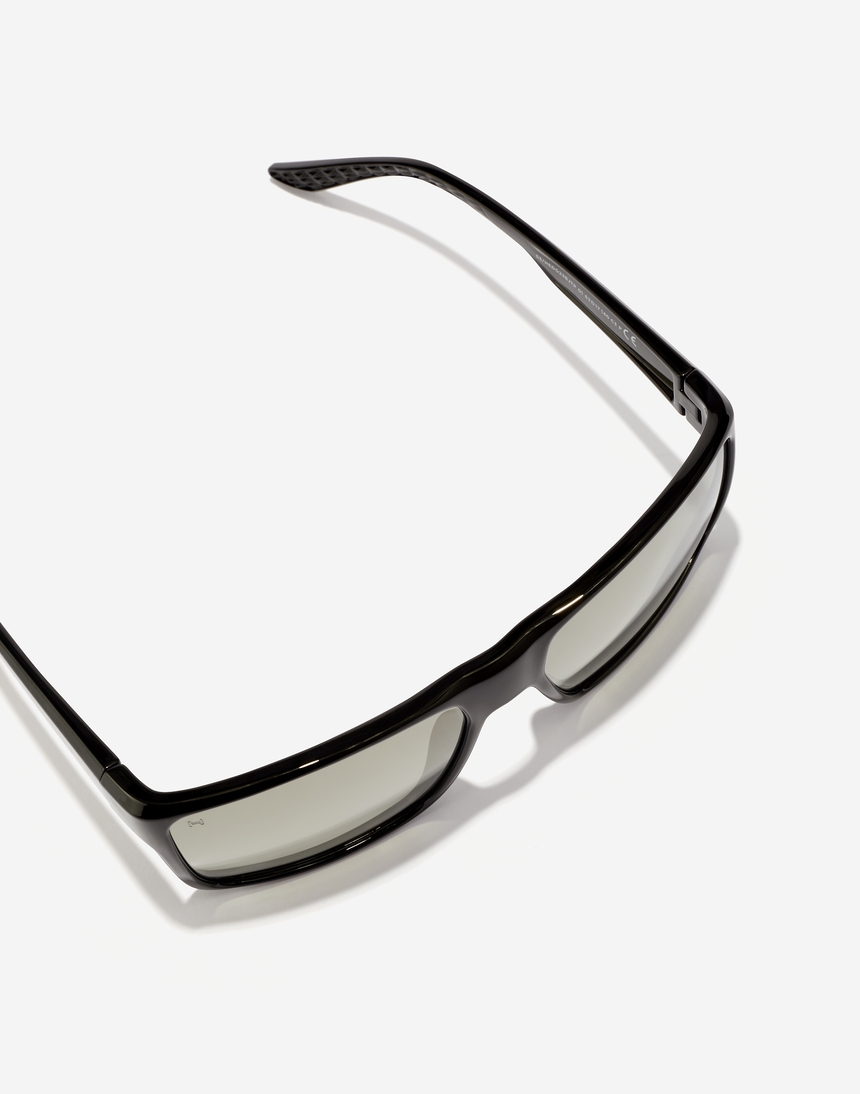 Hawkers EDGE XL - POLARIZED BLACK BEIGE master image number 5.0