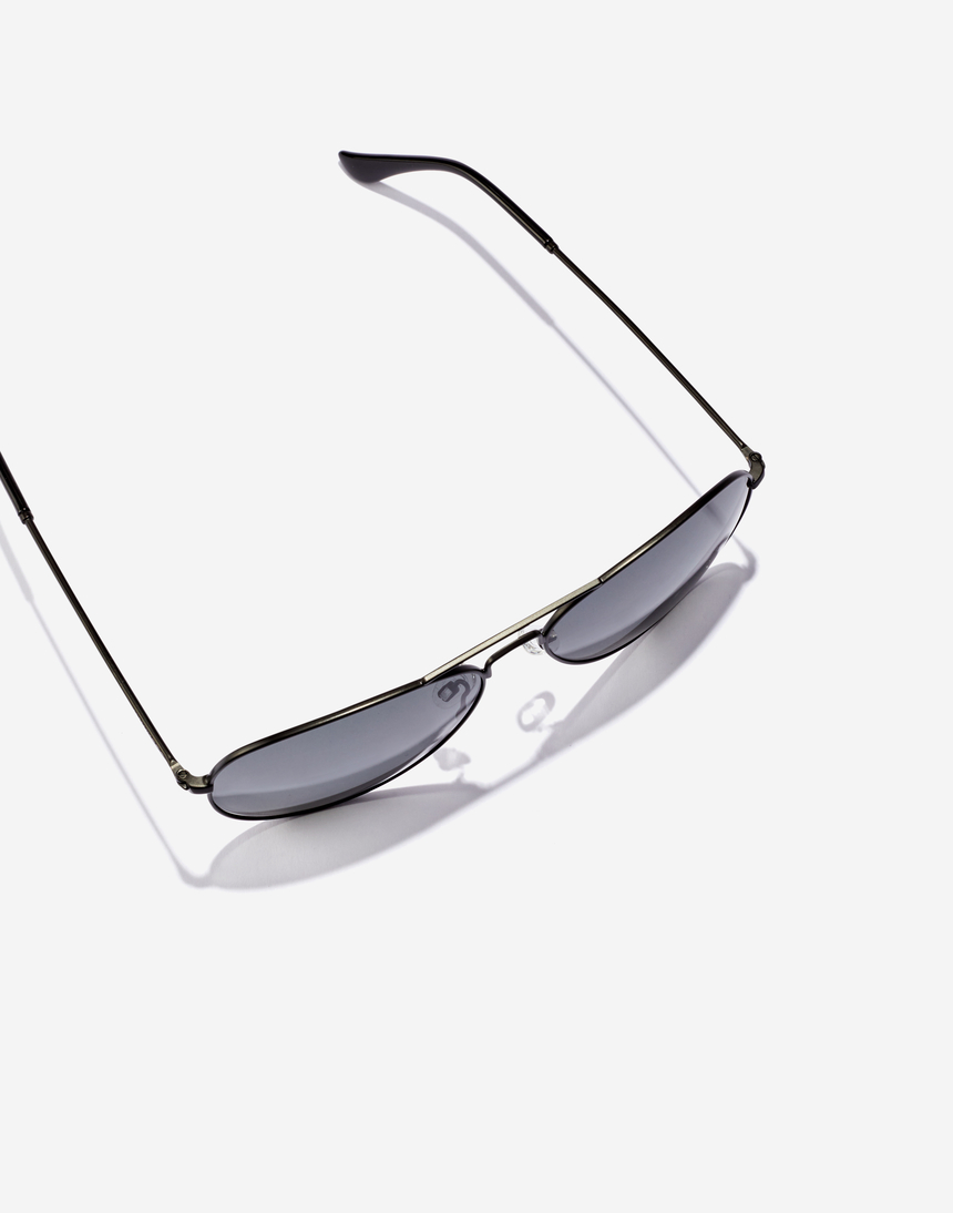 Hawkers HAWK - POLARIZED BLACK GREY master image number 5.0