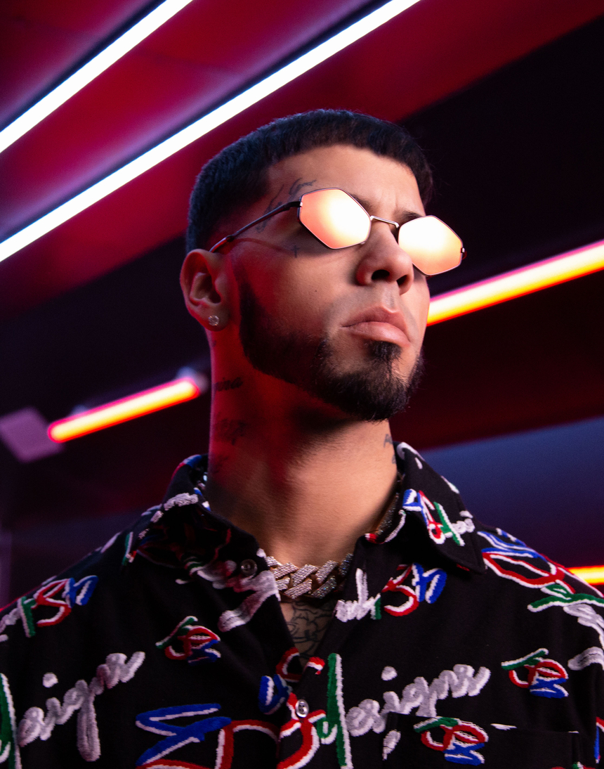 Hawkers HAWKERS X ANUEL - LIMITED VUDOO RUBY master image number 6.0