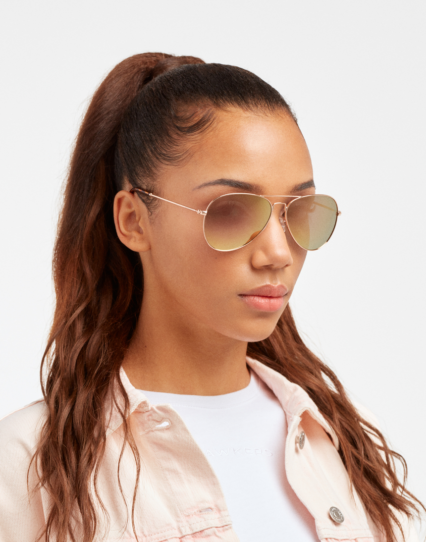 Hawkers HAWK - POLARIZED ROSE GOLD PINK master image number 6.0