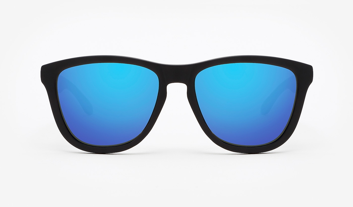 Hawkers Carbon Black Sky One master image number 1