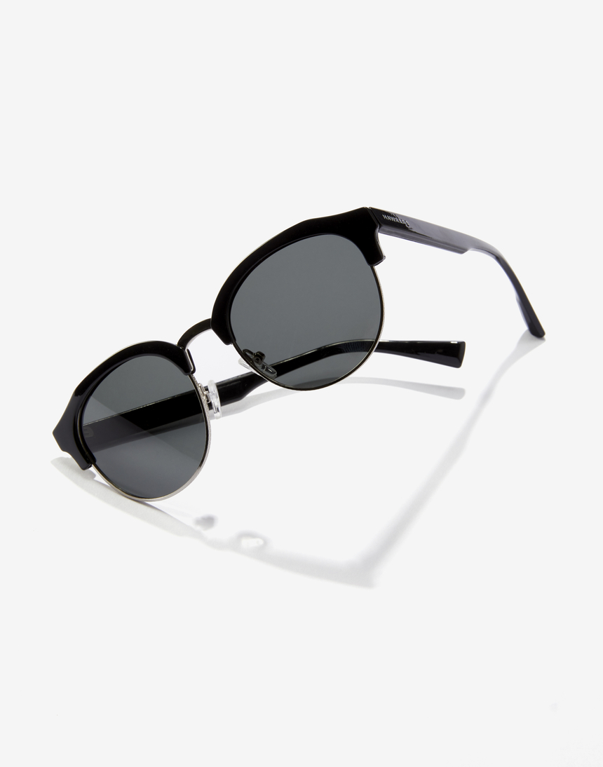 Hawkers CLASSIC ROUNDED - POLARIZED DARK master image number 5.0