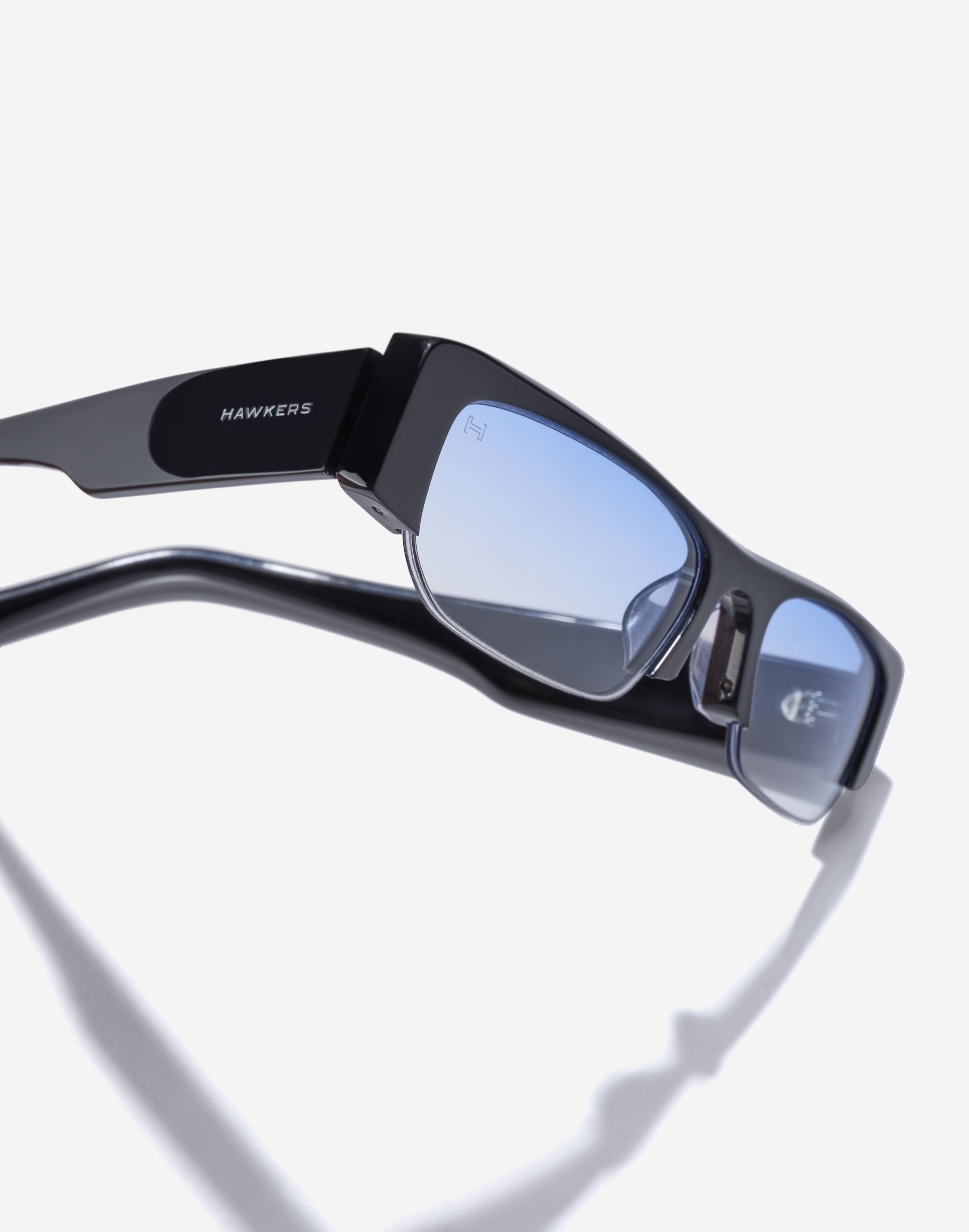Sunglasses HAWKERS DAY DREAM - BLACK BLUET