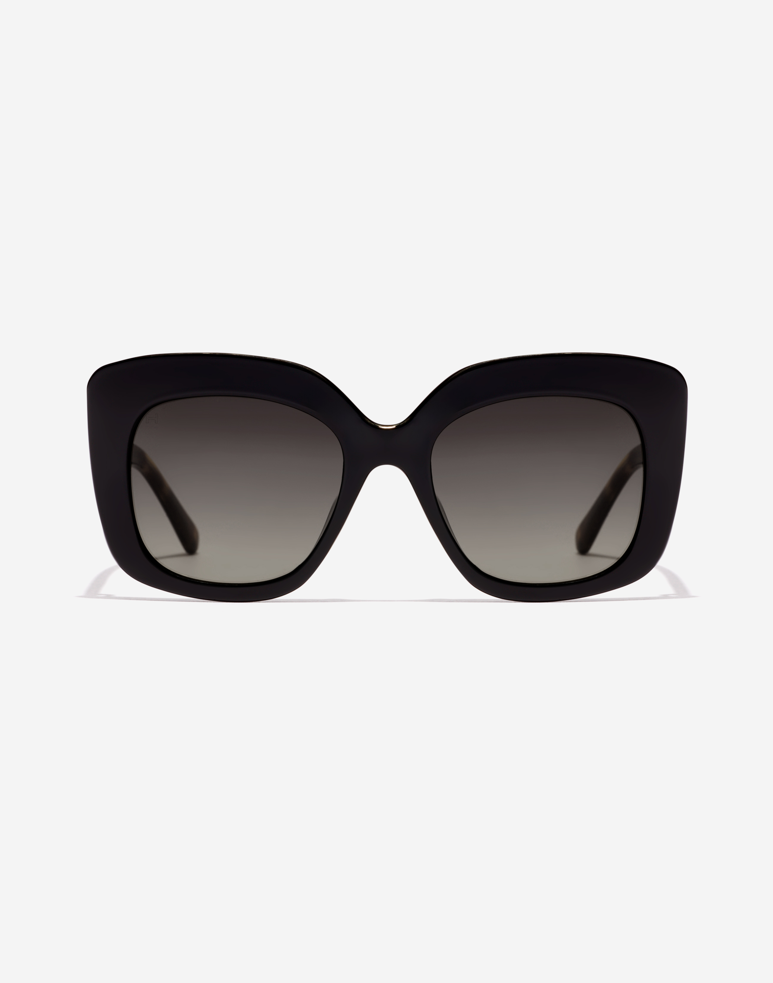 Sunglasses Hawkers TANGO - CAREY SMOKY BLACK ECO