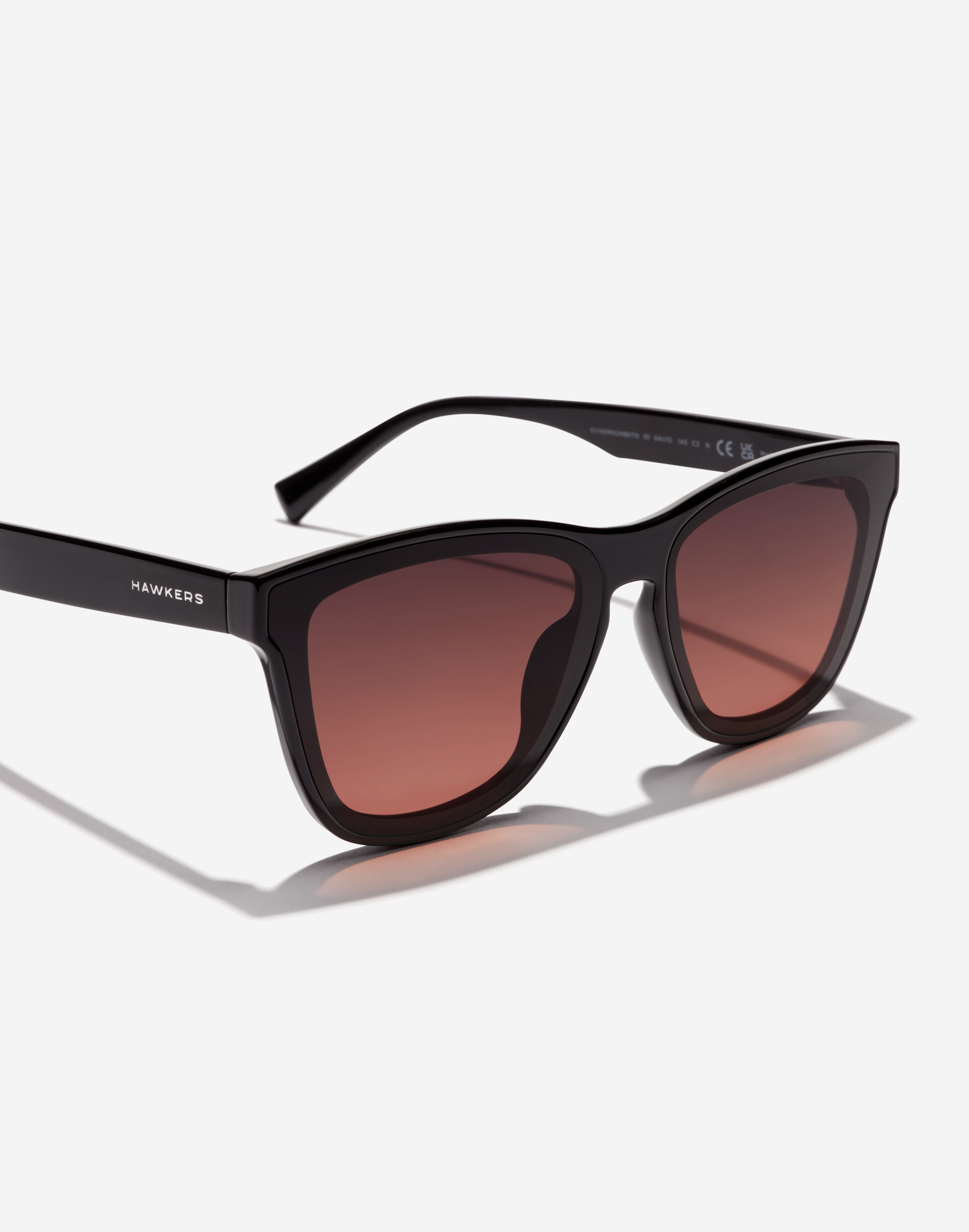 Sunglasses Hawkers DOWNTOWN MAX - BLACK GREY TO PINK