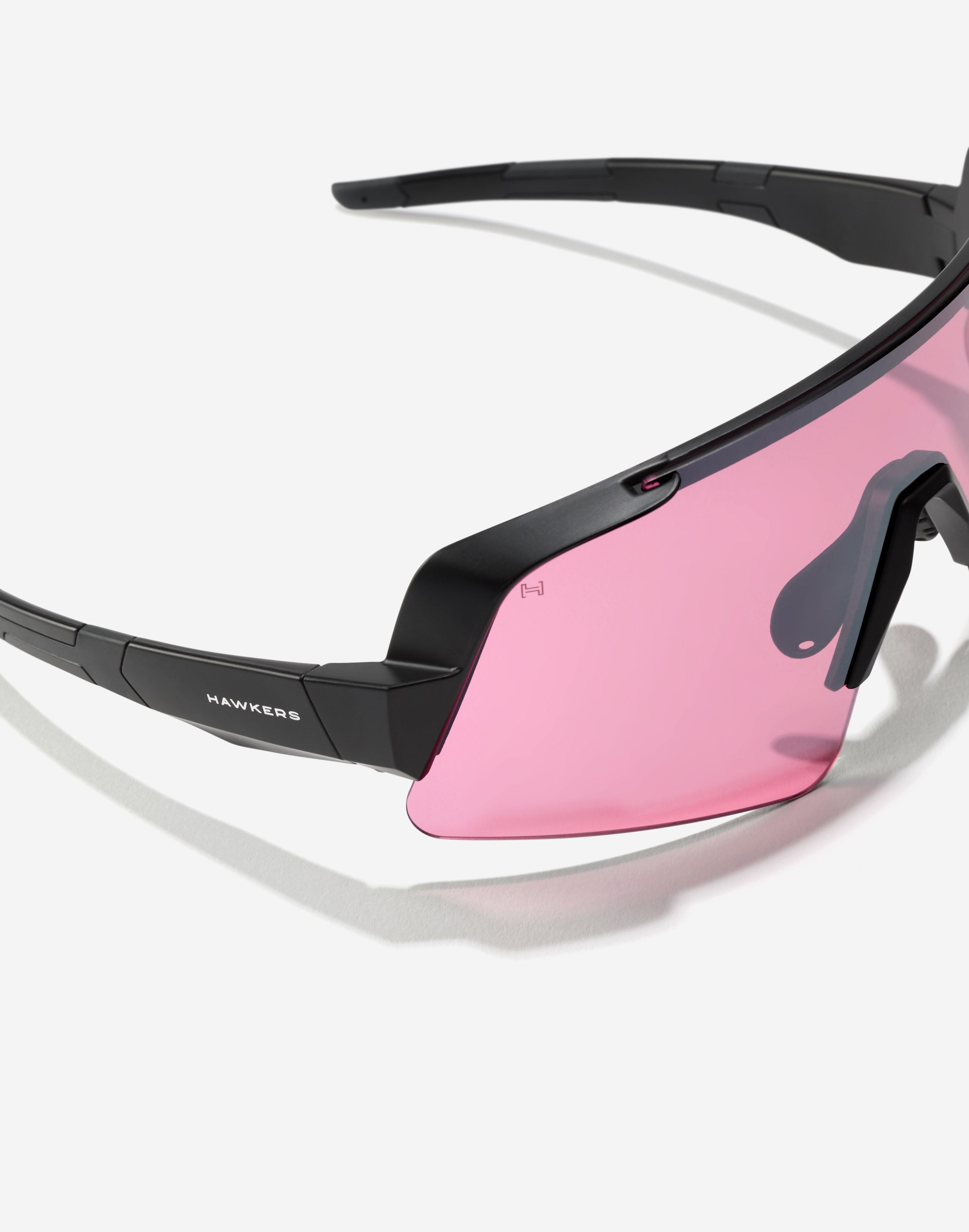 Sunglasses Hawkers NEXUS - BLACK PINK FLASH