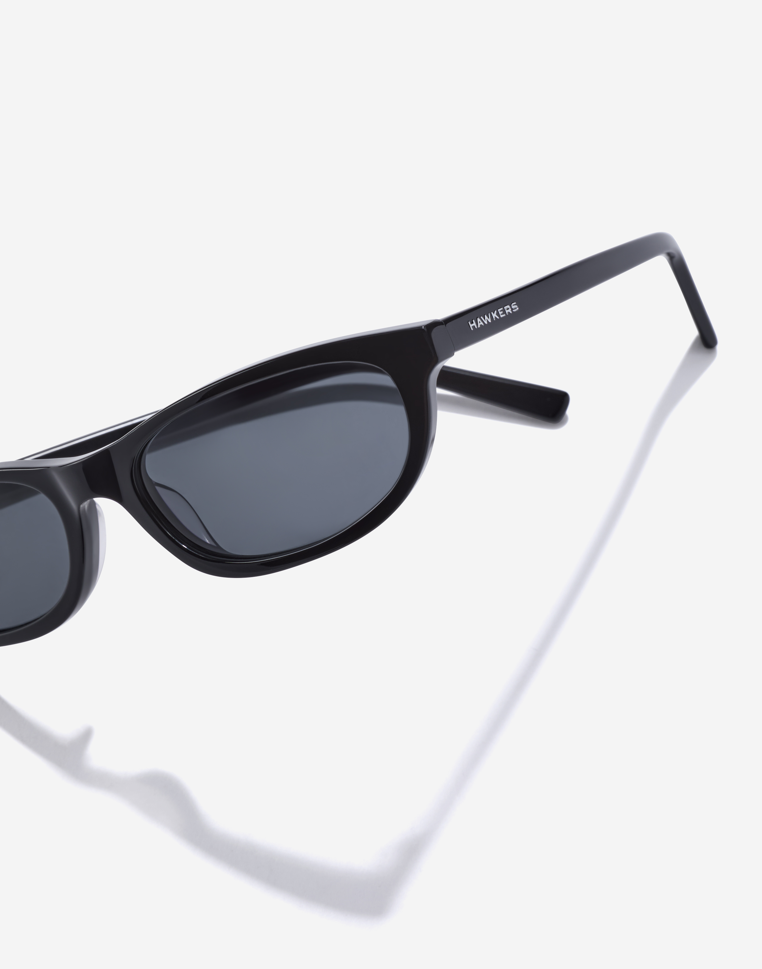 Sunglasses HAWKERS HALO - BLACK DARK
