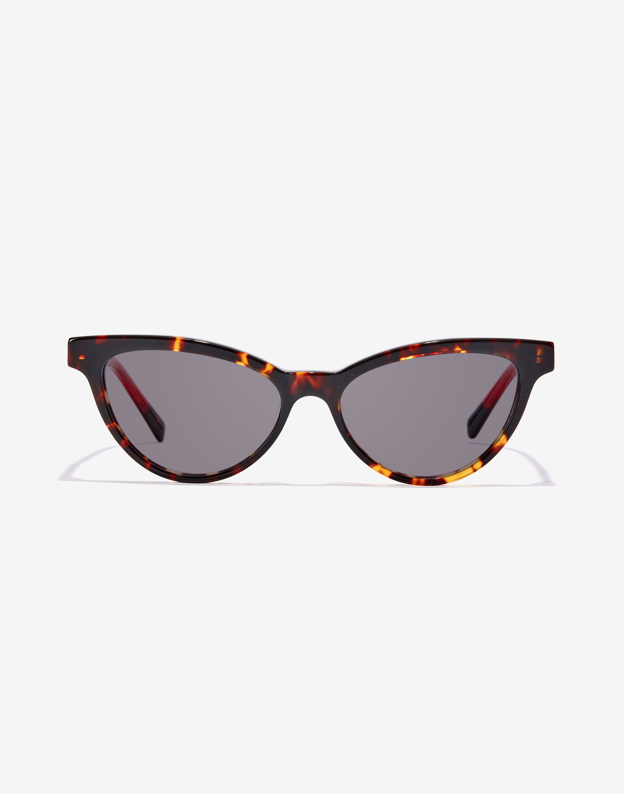 /on/demandware.static/-/Sites-Master-Catalog-Graduadas/default/dw2de137ee/images/modal_colored/hawkers_eyewear-carey-red-chablis-320101-grey.jpg