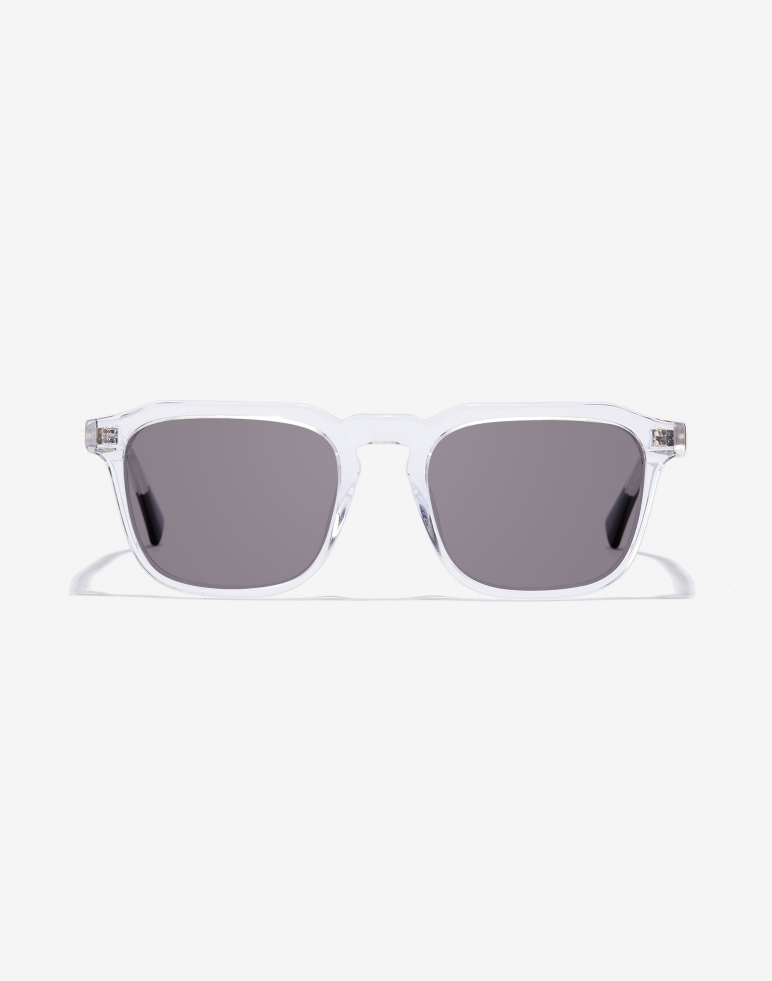 /on/demandware.static/-/Sites-Master-Catalog-Graduadas/default/dw60c854e0/images/modal_colored/hawkers_eyewear-crystal-gamay-320110-grey.jpg