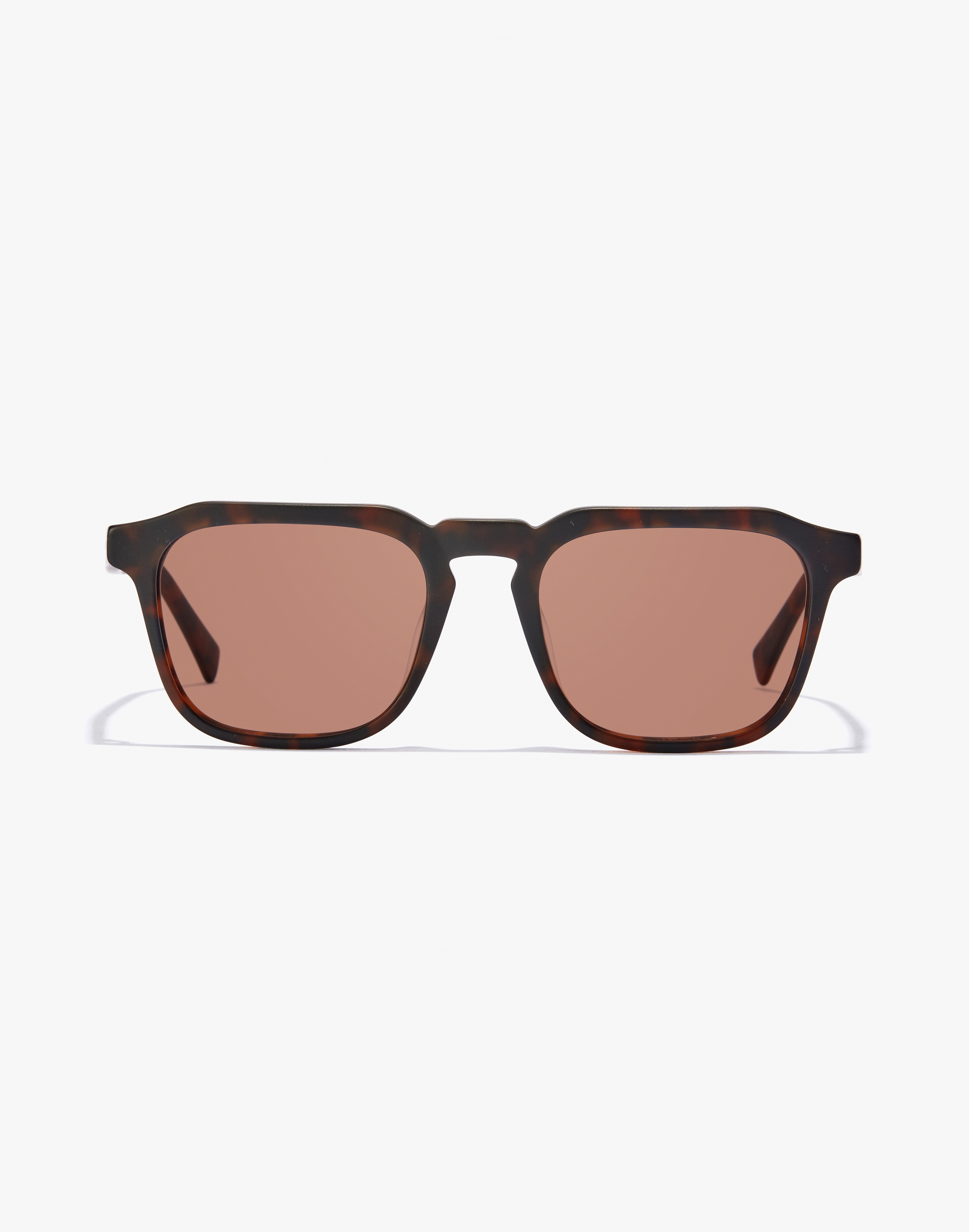 /on/demandware.static/-/Sites-Master-Catalog-Graduadas/default/dw91c803da/images/modal_colored/hawkers_eyewear-dark-carey-gamay-320109-brown.jpg