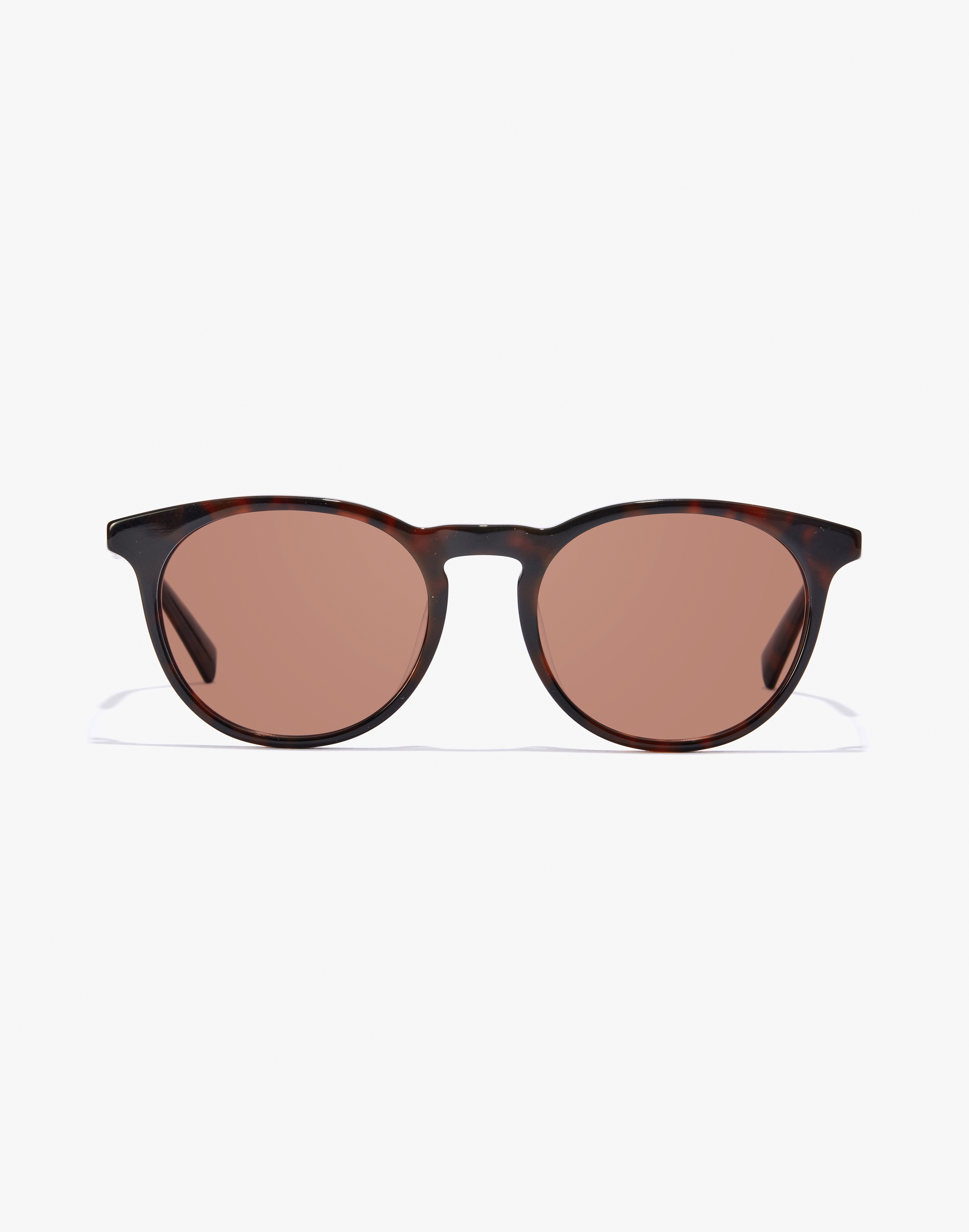 /on/demandware.static/-/Sites-Master-Catalog-Graduadas/default/dwa43703e0/images/modal_colored/hawkers_eyewear-dark-carey-cabernet-320116-brown.jpg