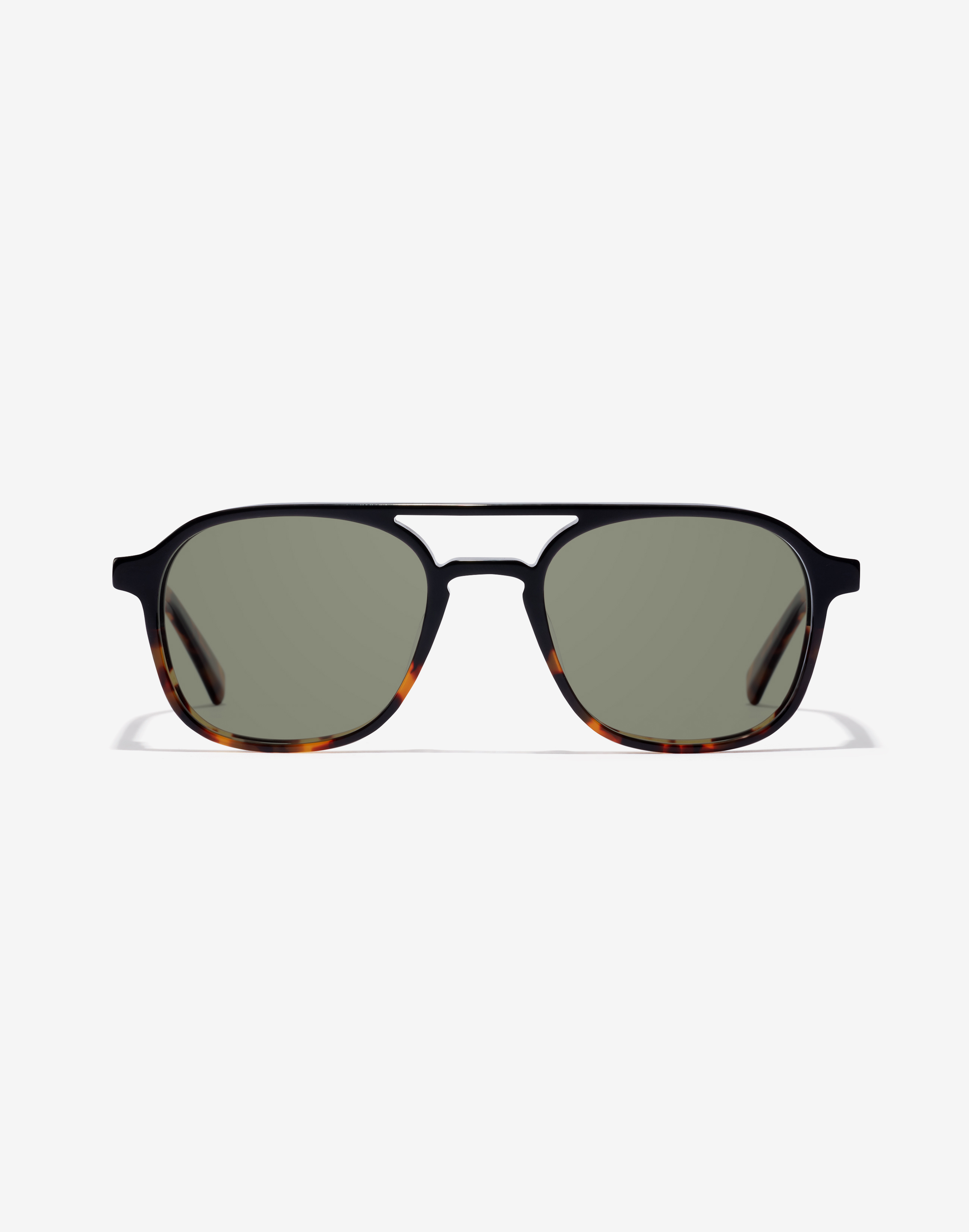 /on/demandware.static/-/Sites-Master-Catalog-Graduadas/default/dwb2c3fe7f/images/modal_colored/hawkers_eyewear-black-carey-hunter-HHUN20C0XV-green.jpg