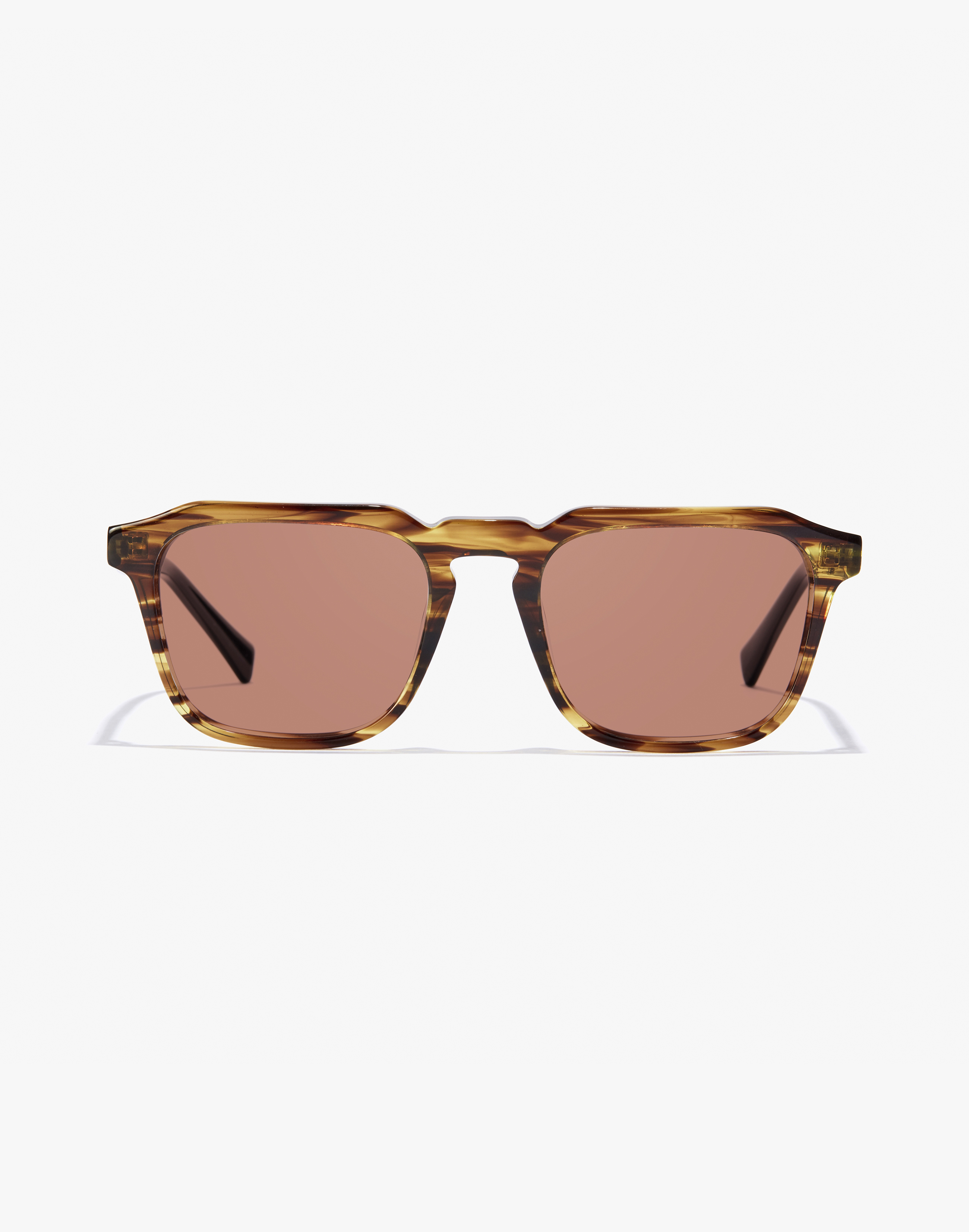 /on/demandware.static/-/Sites-Master-Catalog-Graduadas/default/dwc5e4cf3f/images/modal_colored/hawkers_eyewear-tiger-black-gamay-320111-brown.jpg