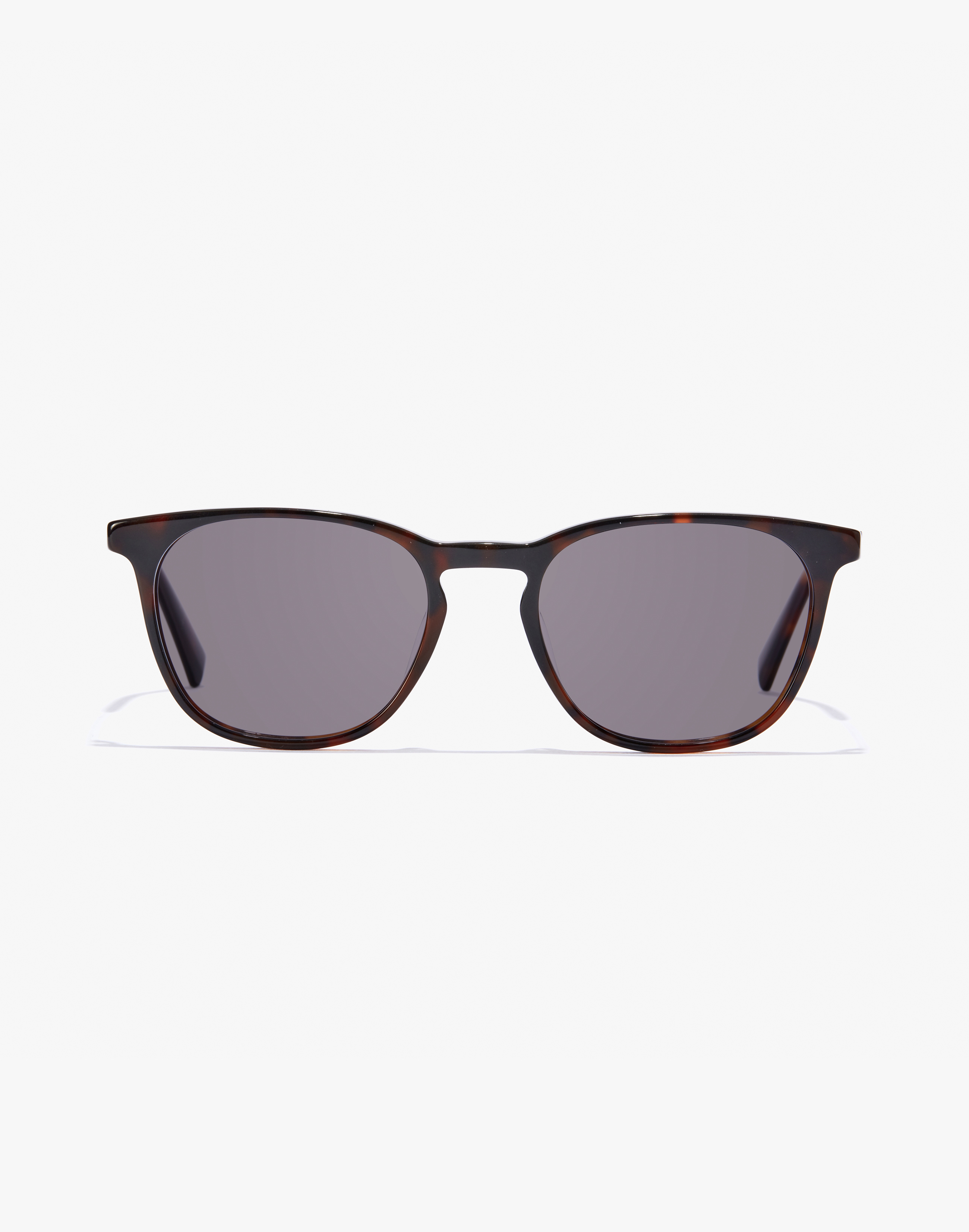 /on/demandware.static/-/Sites-Master-Catalog-Graduadas/default/dwdf730778/images/modal_colored/hawkers_eyewear-dark-carey-tibouren-320119-grey.jpg