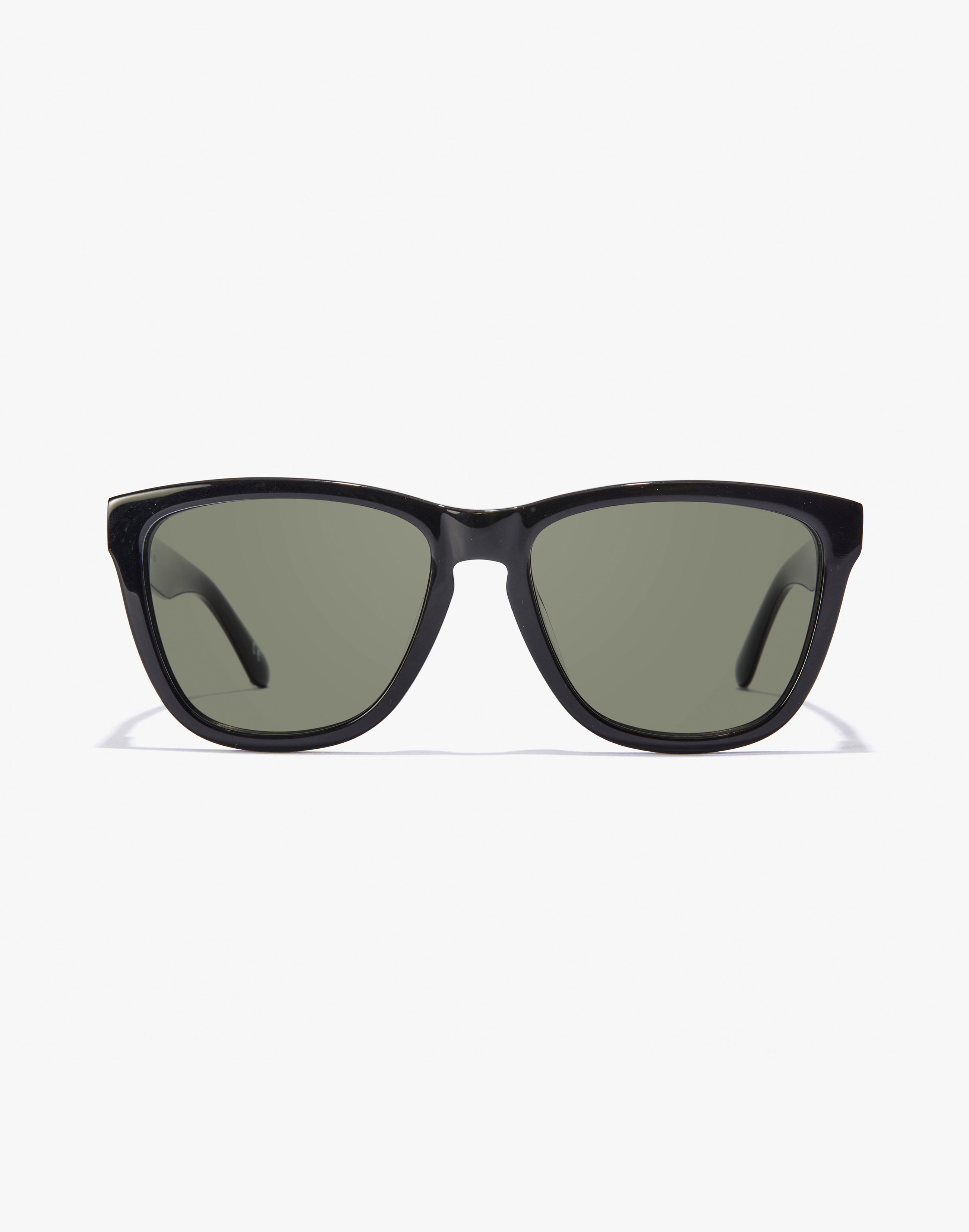 /on/demandware.static/-/Sites-Master-Catalog-Graduadas/default/dweb010ba7/images/modal_colored/hawkers_eyewear-diamond-black-one-rx-HVOX01-green.jpg