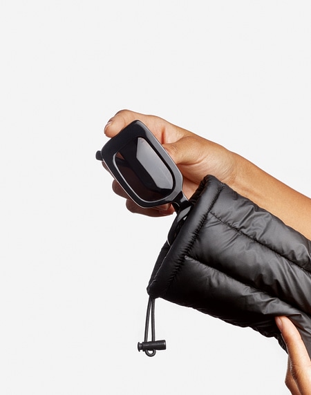 Accessories Hawkers PADDED POUCH - BLACK