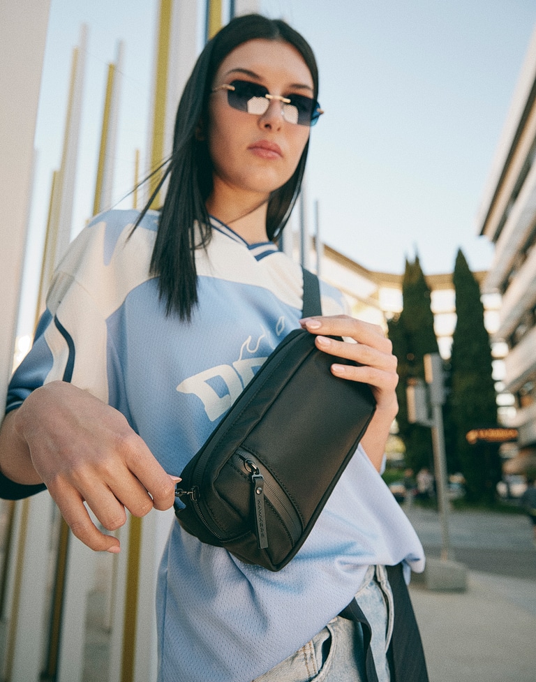 Accessories HAWKERS BELT BAG - BLACK
