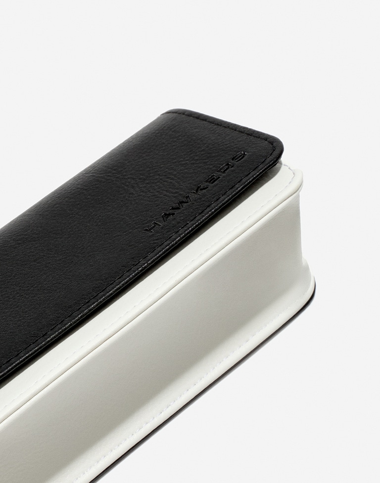 Accessories Hawkers WEDGE CASE - WHITE BLACK