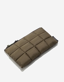 ZIPPER POUCH - MILITARY GREEN