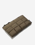 ZIPPER POUCH - MILITARY GREEN
