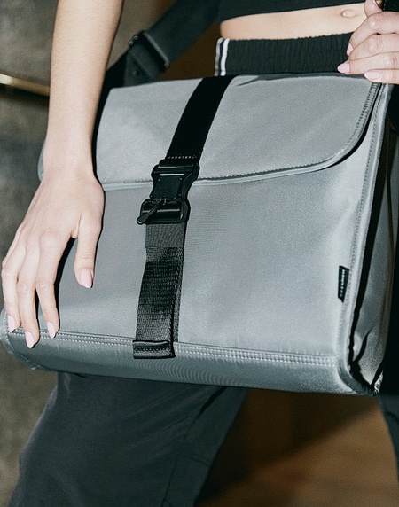 Accesorios HAWKERS MESSENGER BAG - OLIVE