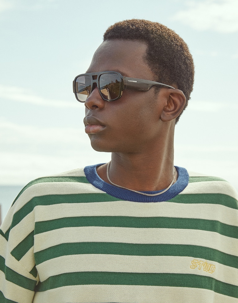 Sunglasses HAWKERS VIETRI - BLACK SMOKY ECO